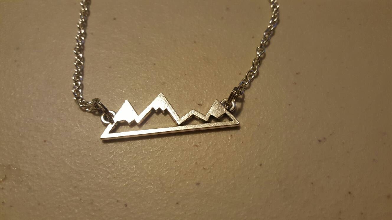 mountain chain,chainreaction mountain chain necklace, 18" chain
