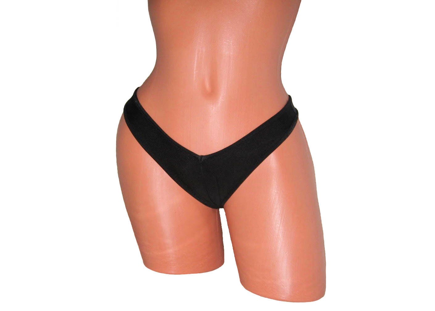 Черные стринги Athena XXL/3XL Pas_Athena thong BlackXXL/3XL - Passion - Трусики-стринги - Купить