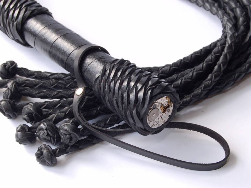 Флогер-цеп «От винта» купить со скидкой в секс шопе  Фетиш и BDSM  Плети, кнуты