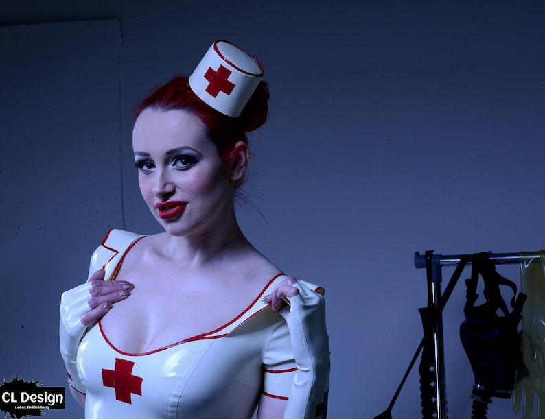 Горячие медсестры в латексе - 63 эротика фото