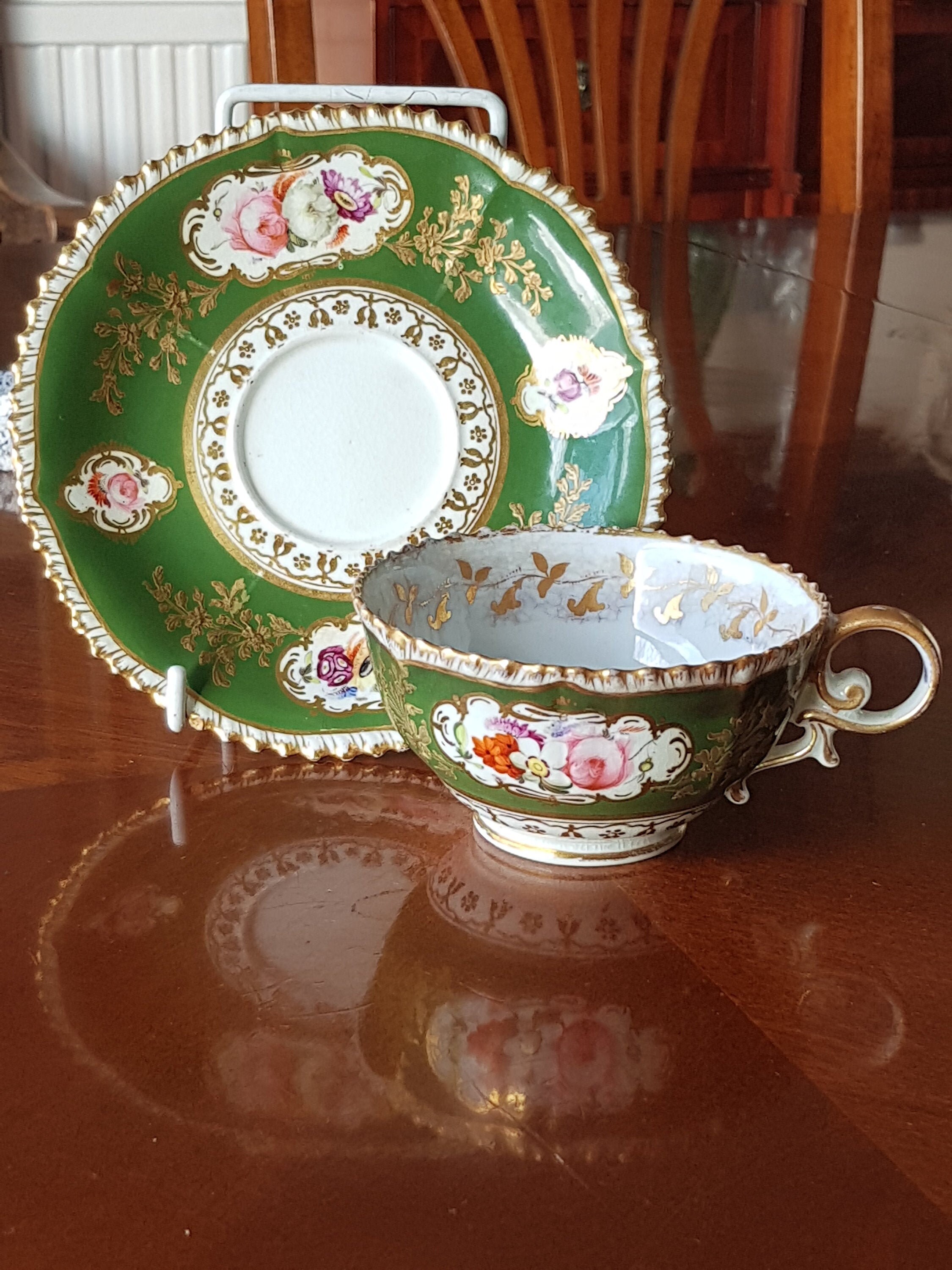 Wirklich BEAUTIFUL GEORGIAN COALPORT Tasse und Untertasse c1825