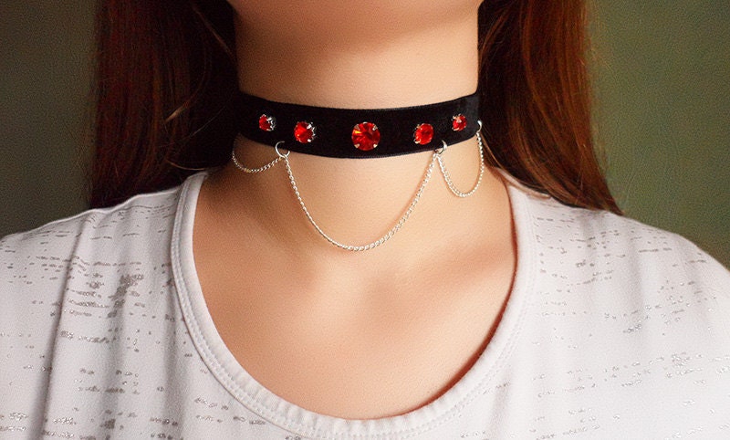 Чокер Me Seduce Queen of hearts Arabesque, красный, OS 0T-00010536 - Me Seduce - Чокеры, ошейники - Купить