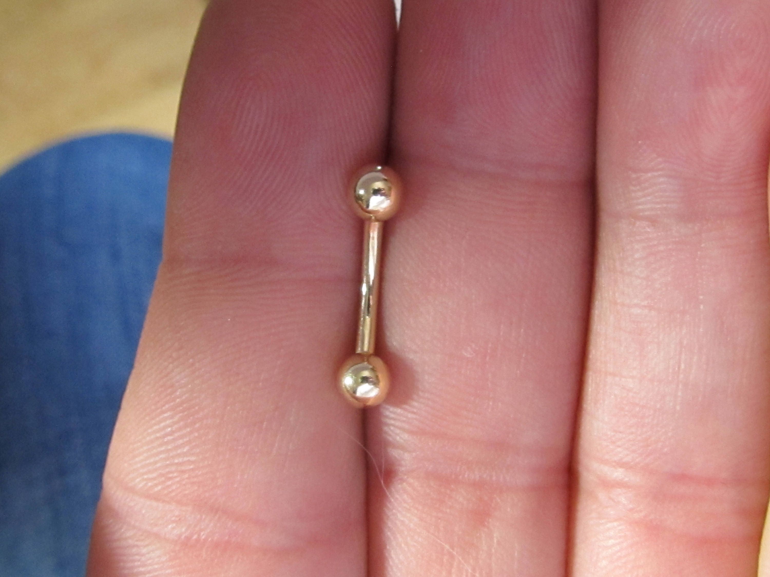 Clip clit piercing