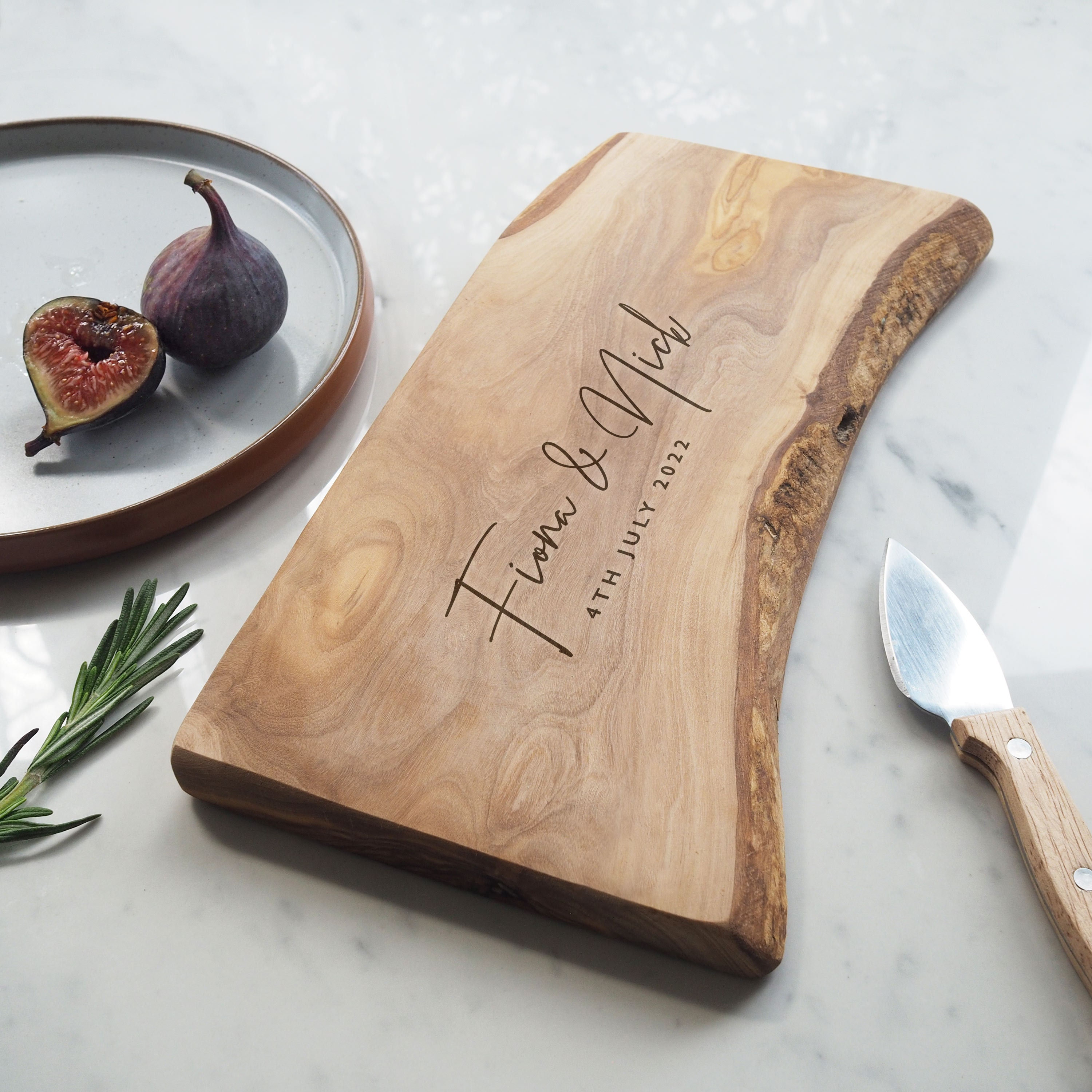 Personalised Custom Chopping Olive Wood Cheese Board, Wedding Gift, Anniversary, Engagement, Bespoke Christmas Present
