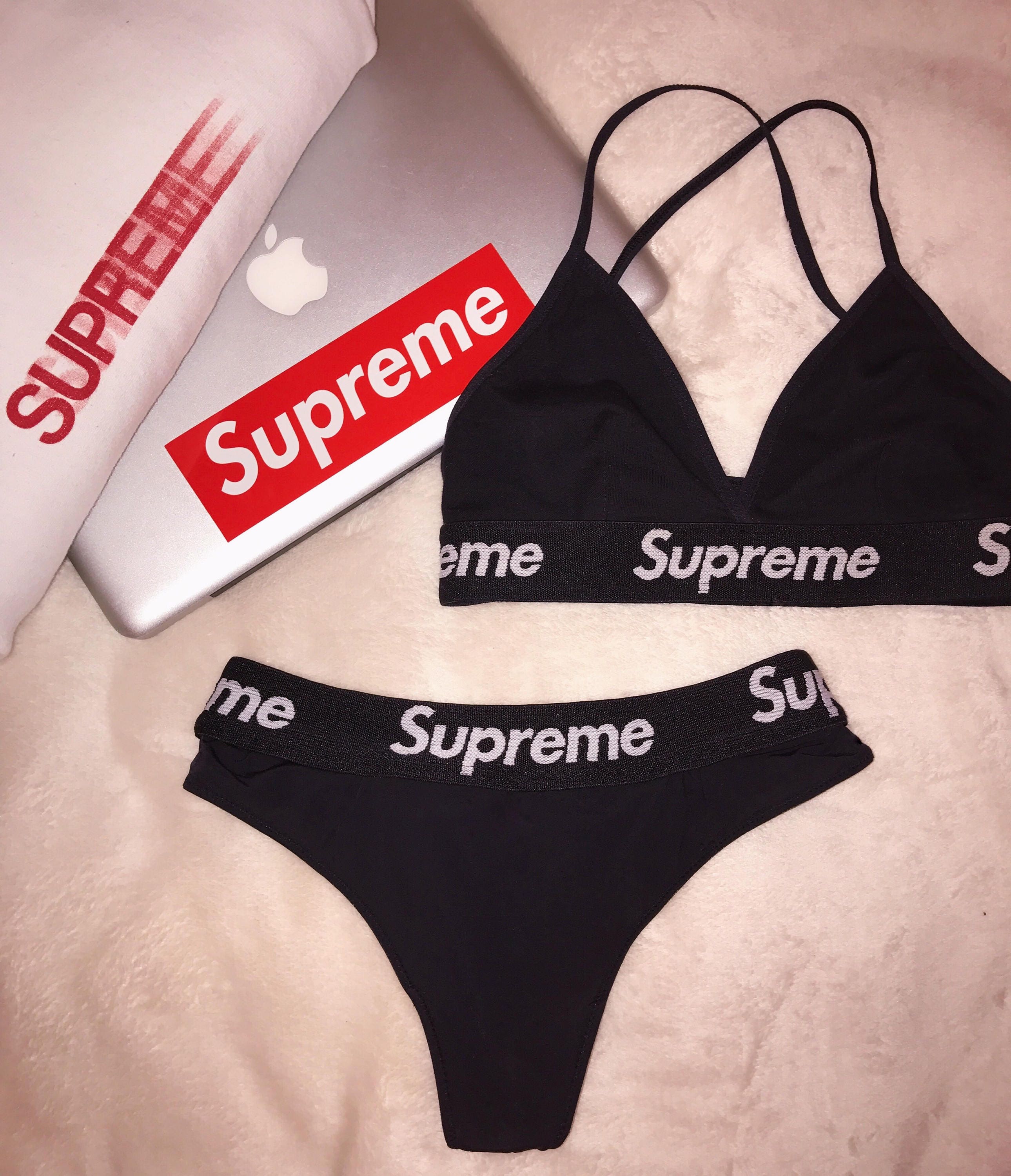 Комплекты Passion Lingerie Femmina bikini, Красный, S/M Pas_Femmina bikini S/M - Passion - Эротические комплекты: лиф и трусики - Купить