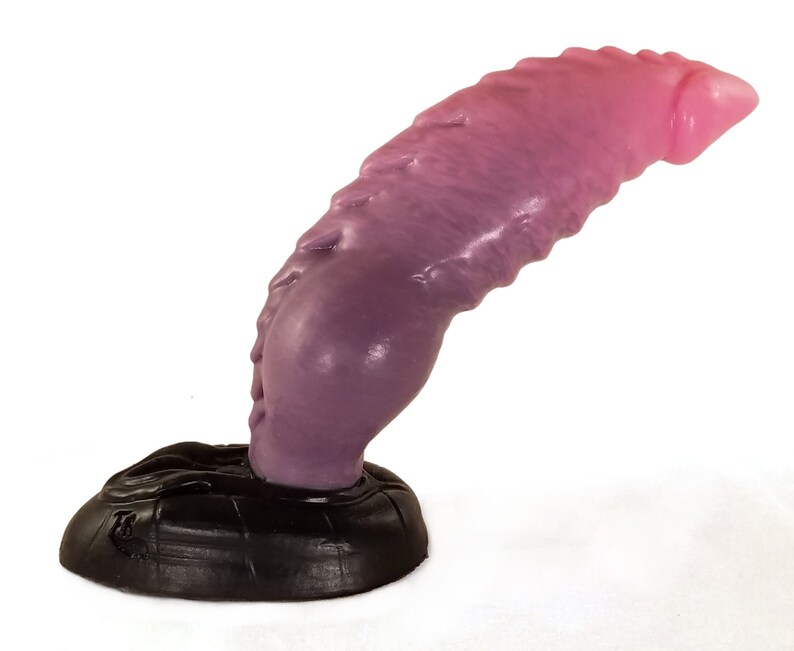 Фаллоимитатор Dragon