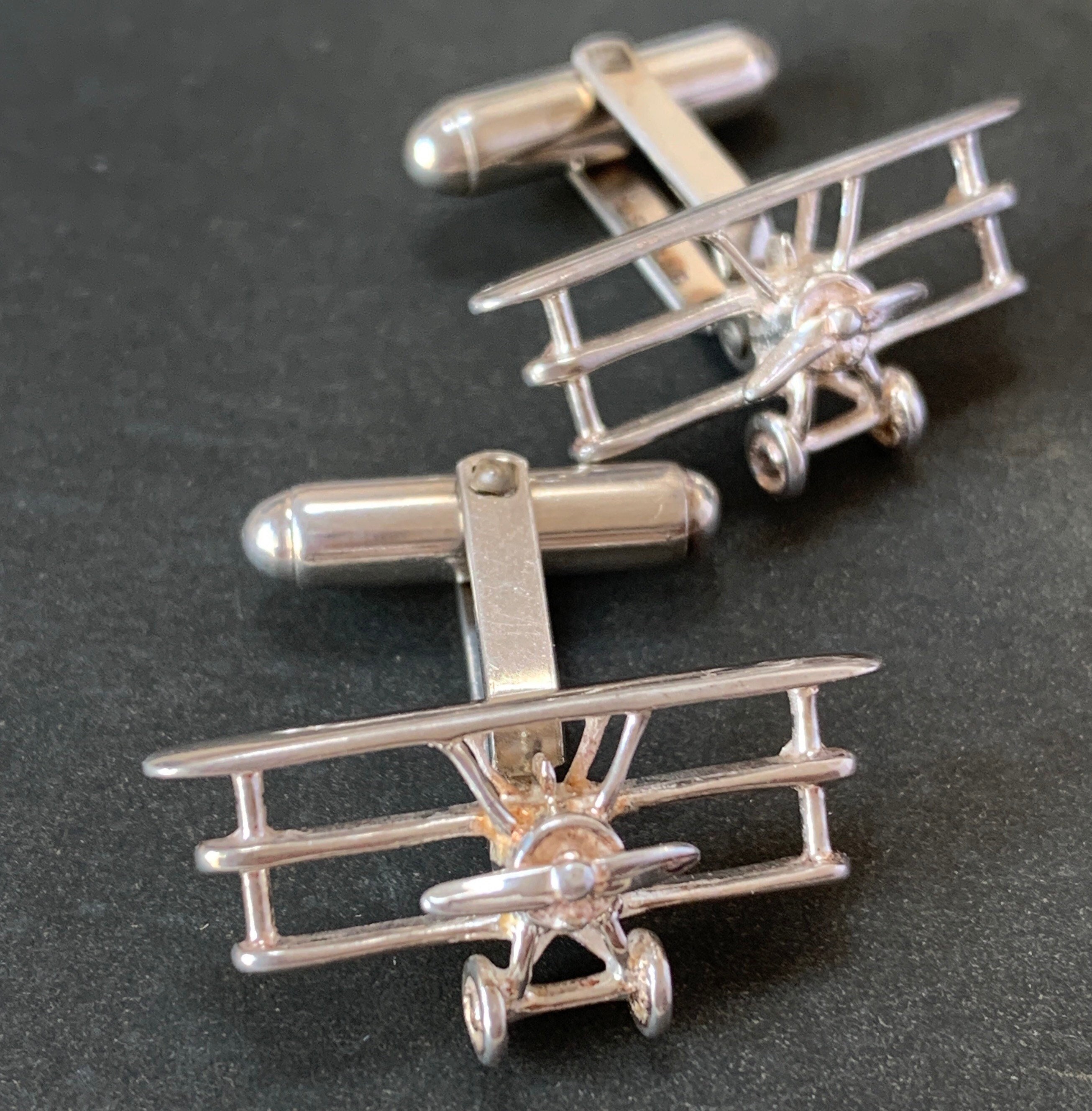 Lovely Pair Of Novelty Mens Triplane Aircraft Cuff Links Similar To Deakin & Francis Styles. in Excellent Condition For Vintage 1980S