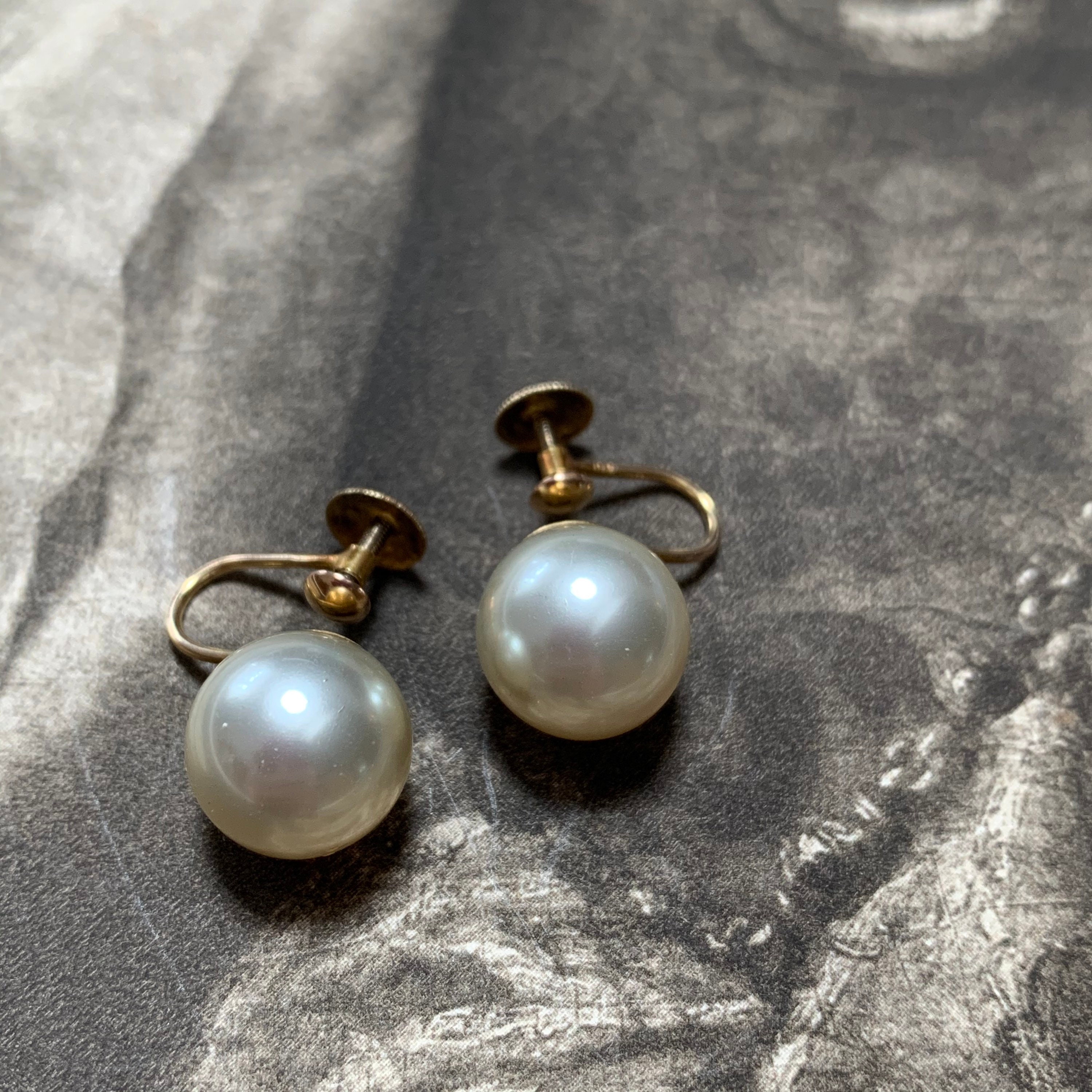 Vintage 9Ct Large Pearl Screwback Earrings, These Are High Quality Simulated 11mm Pearls Set To A Heavy Gold Screw Back Fitting