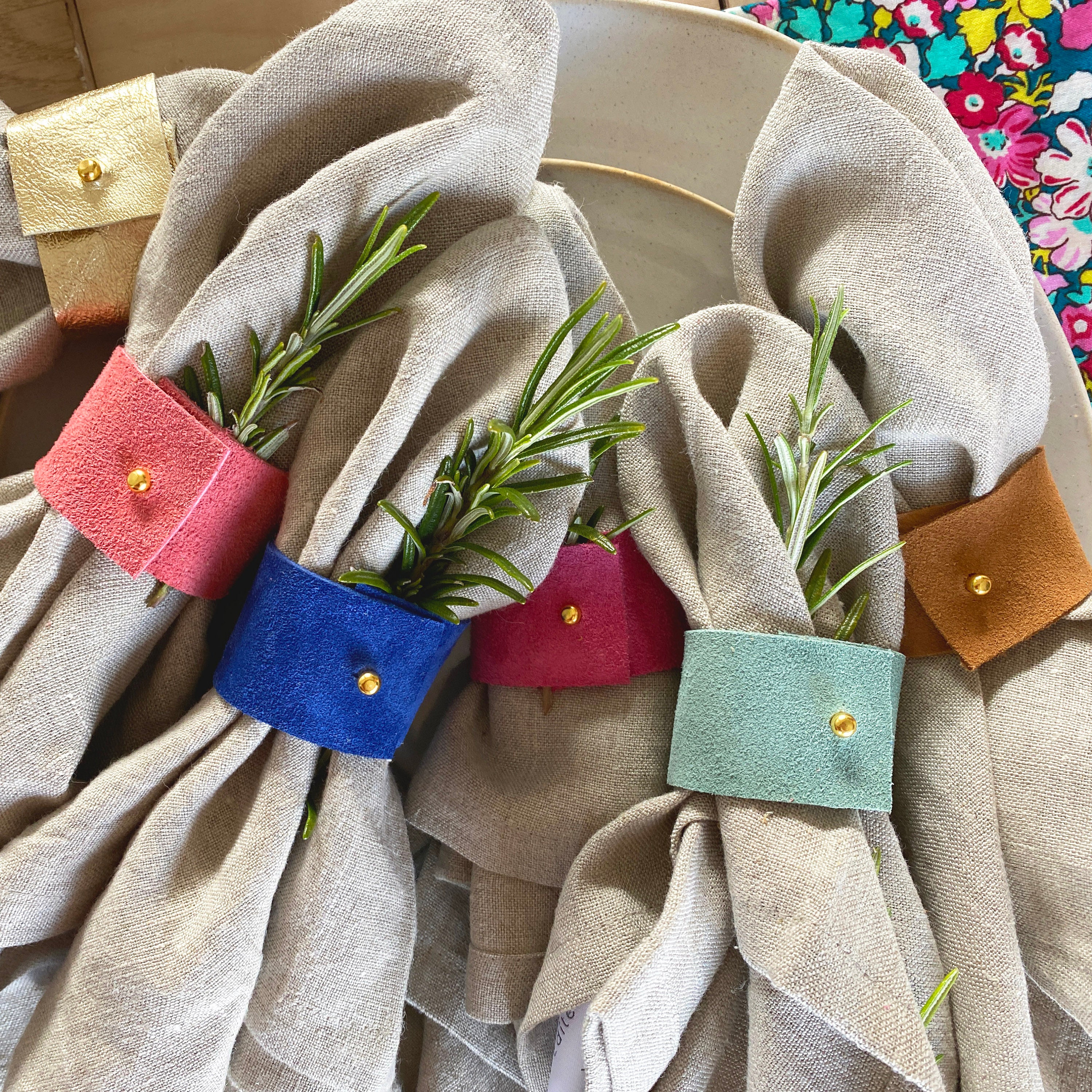 Colourful Suede Leather Napkin Ring in Tan Brown, Blue, Pink, Gold & Mint Green For Wedding Table Setting, Rainbow Or Festival Theme