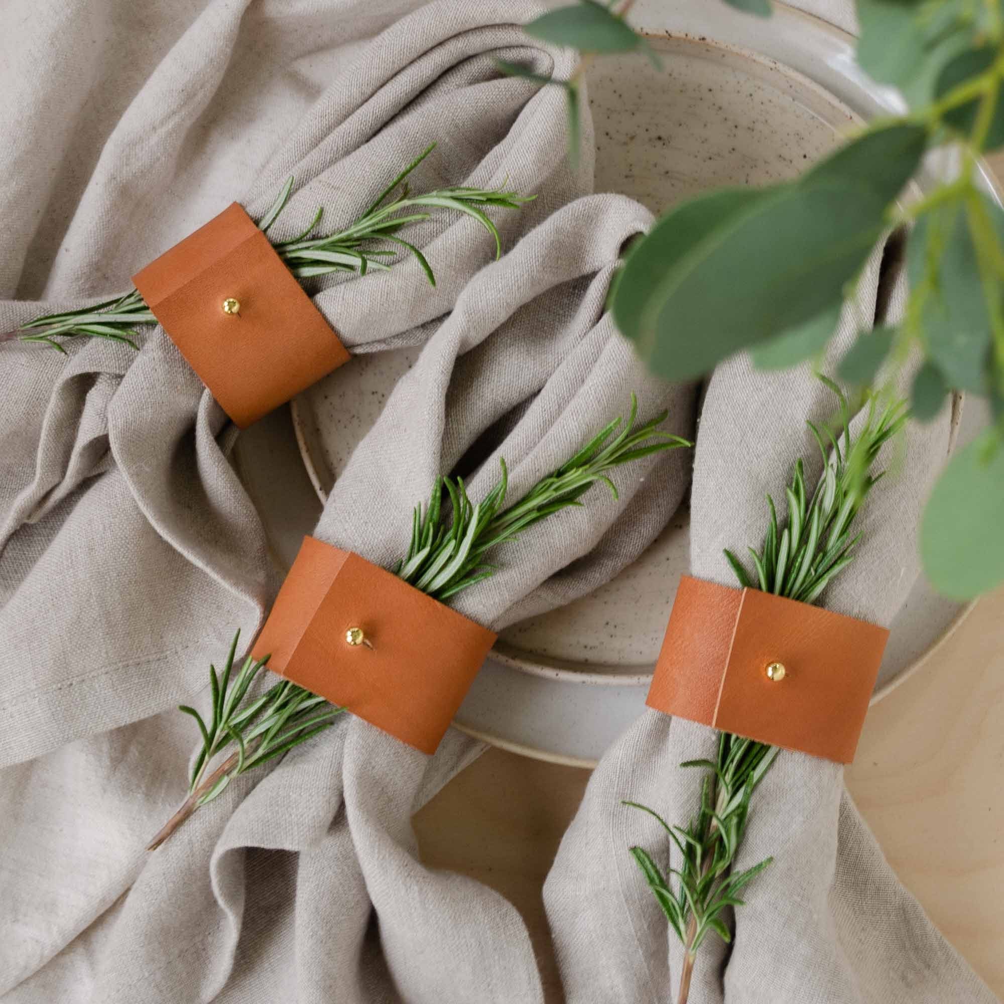 Leather Napkin Ring in Tan Brown Cow Hide For Wedding Table, Alfresco Dining, Outdoor Dining Table Setting