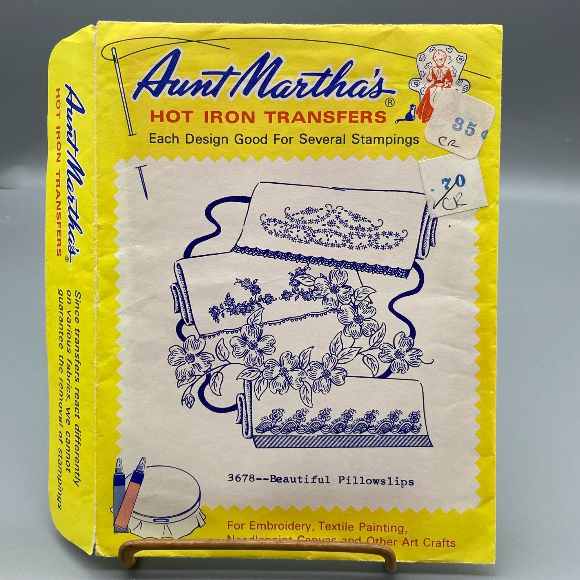 Vintage Aunt Martha S Hot Iron Transfers 3678 Beautiful Pillowslips Used But Complete In