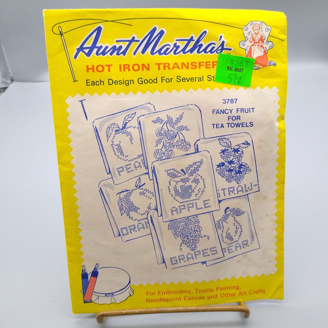 Vintage Aunt Martha S Hot Iron Transfers Fancy Fruit For Tea Towels Used But Complete In