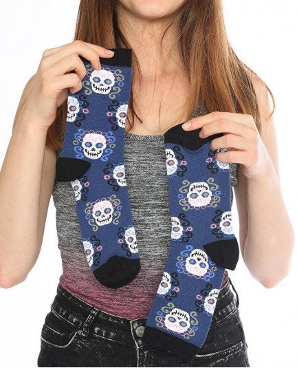 Skull Unisex Combed Cotton Socks Size UK 4-7 | Gift For Everybody Novelty Happy Best Friend Idea