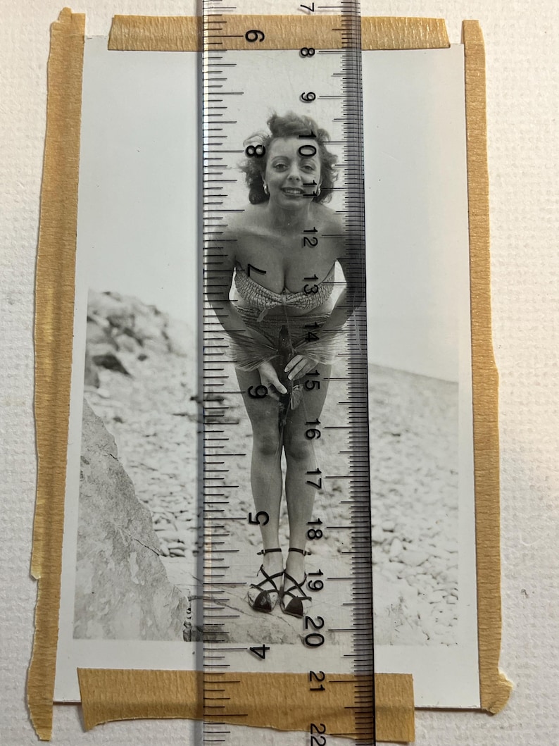 Rare Risque Mature Original Vintage Antique FEMALE BEACH PHOTOGRAPHY Authentic Genuine Old