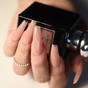 Royal Nude Matte Glossy Handpainted Press On Nails Fake Nails Stiletto Oval Almond