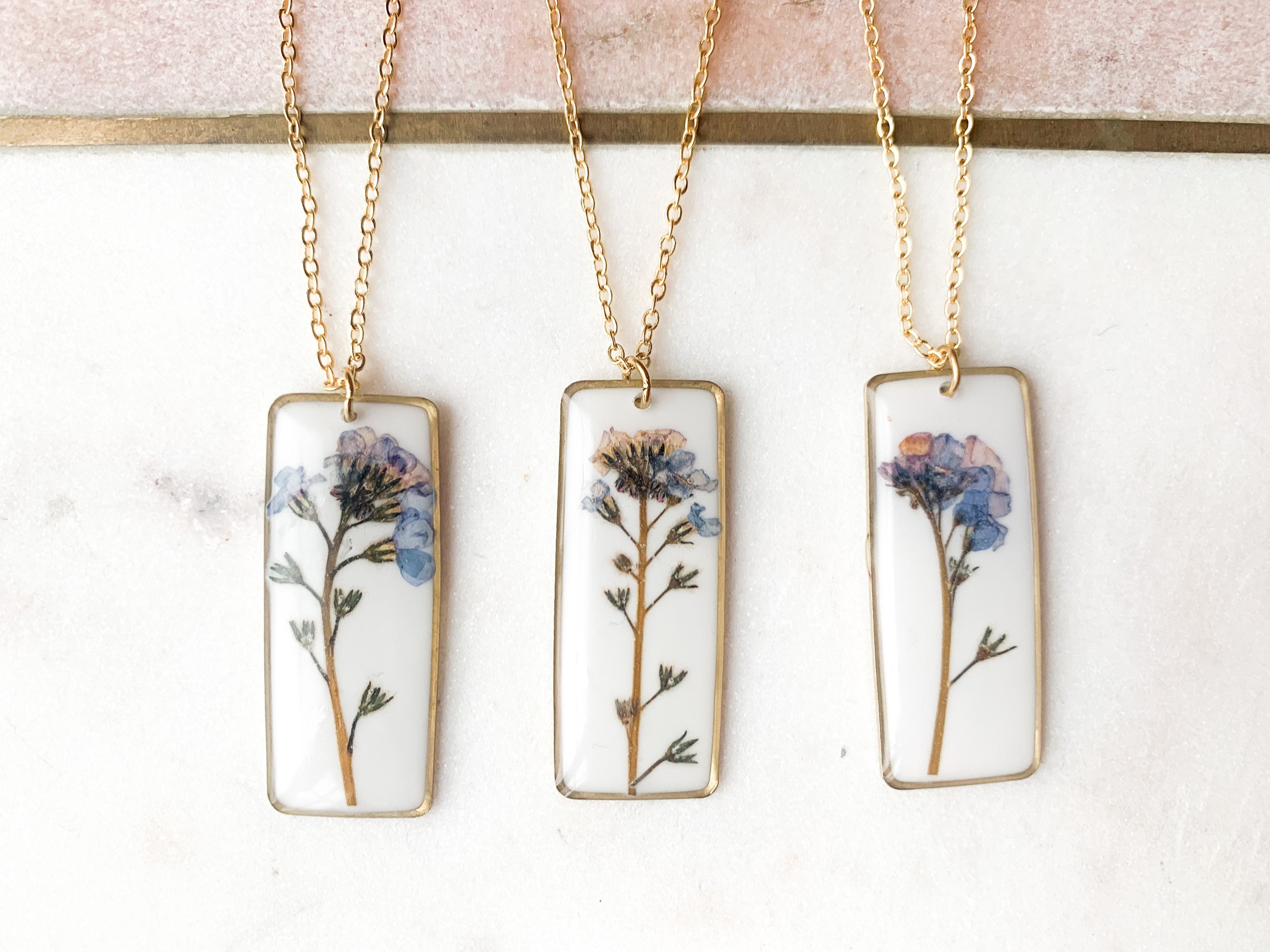 Pressed Flower Forget-Me-Not Necklace On 22K Gold Plated Chain/Botanical Jewellery Boho Geometric Love