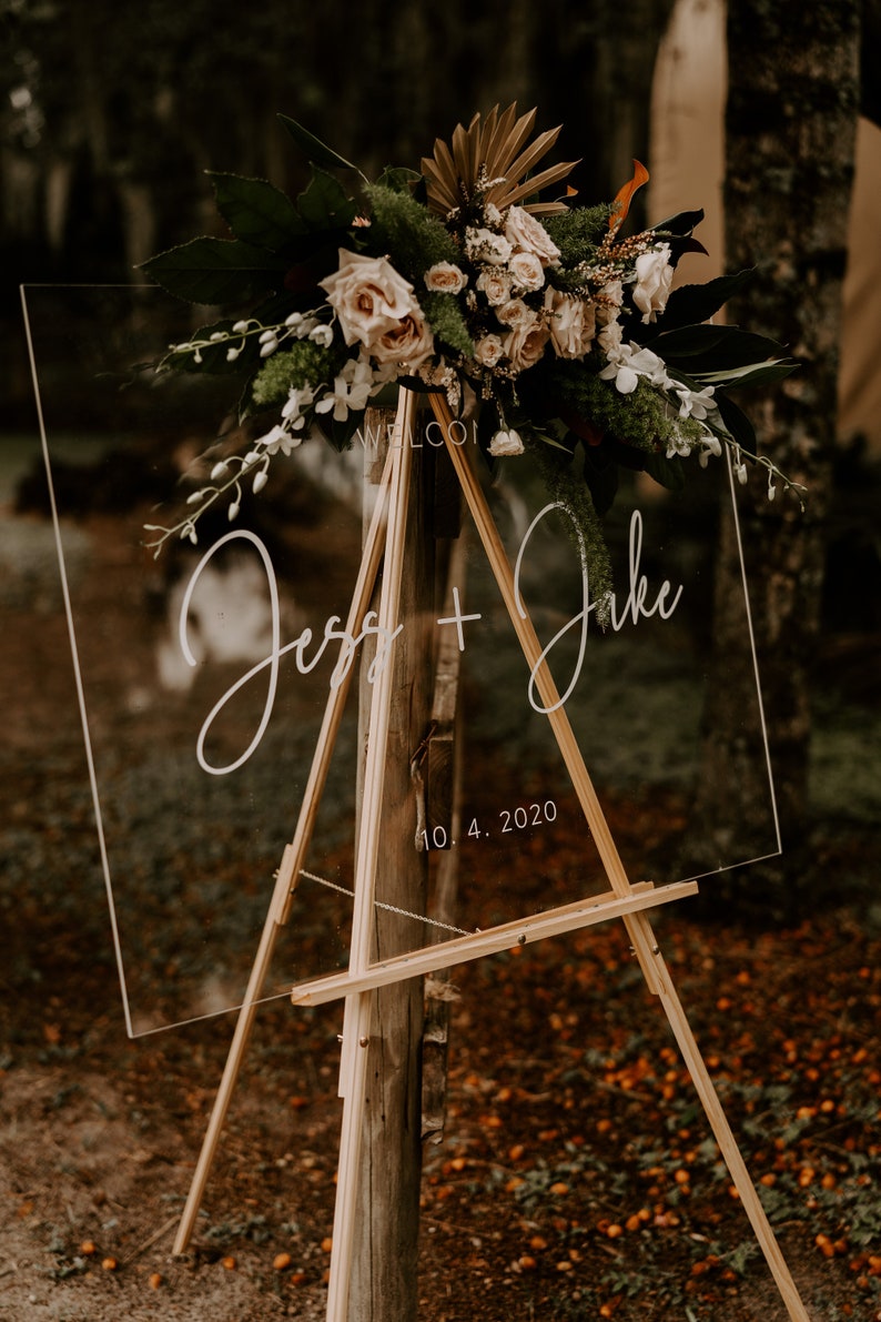Spersonalizowany znak akrylowy z powitaniem na wesele w minimalistycznym stylu - Wianko - 1