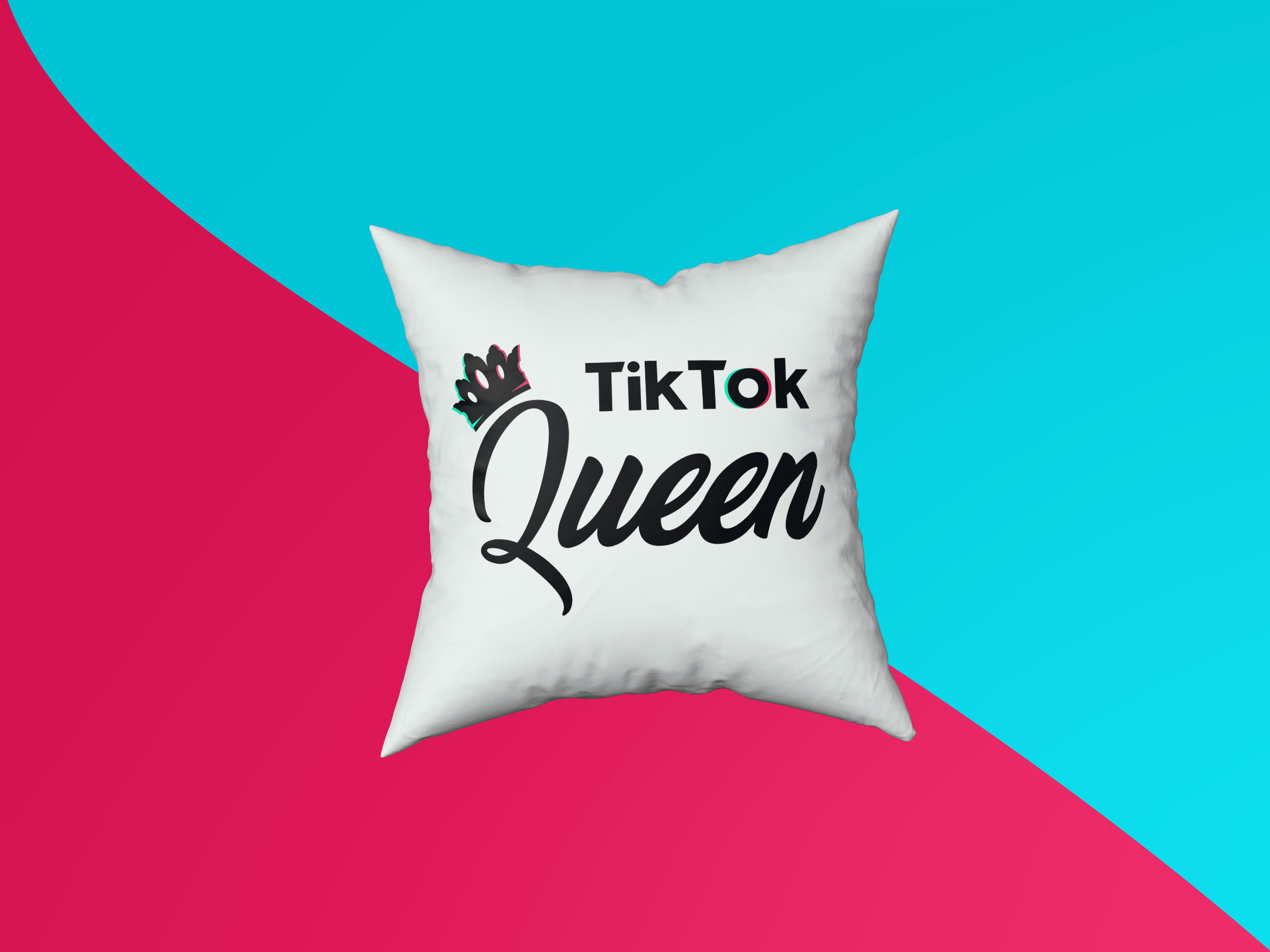 Hailey Sigmond: Tiktok Queen? - domtomt