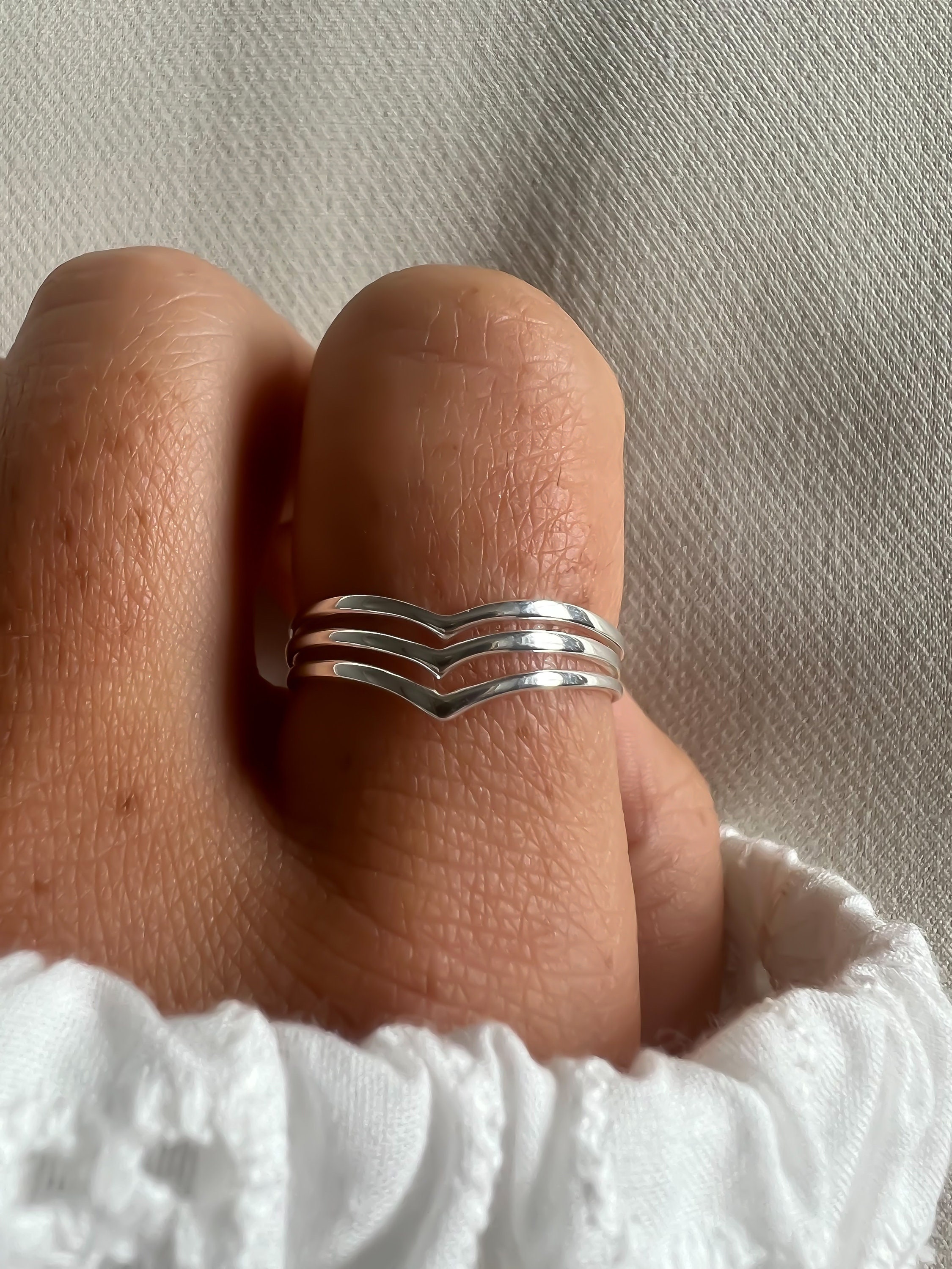 Chevron Ring. Sterling Silver Band Beautiful Statement Ring