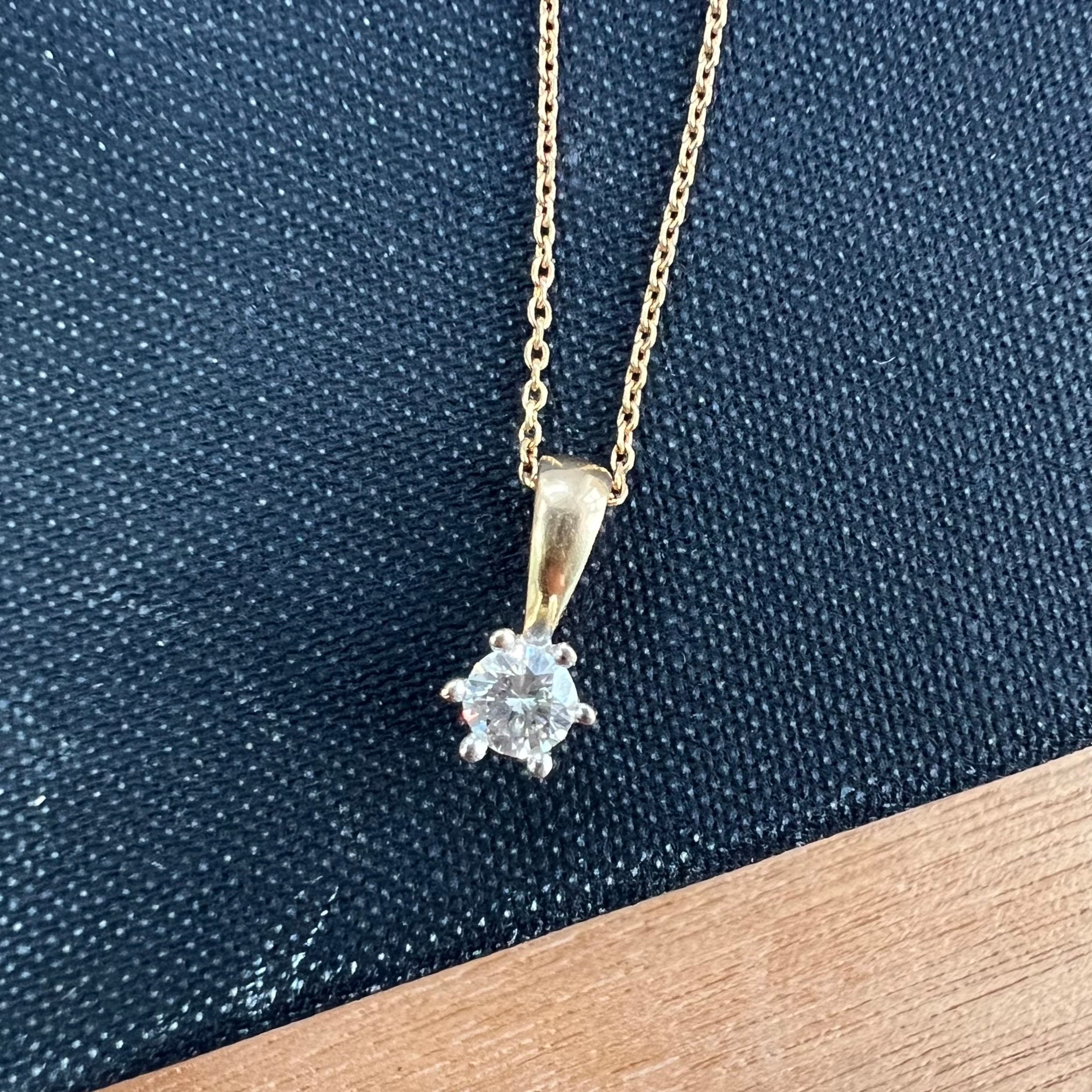 Vintage Diamond Pendant & Chain, 18K Gold 1920S