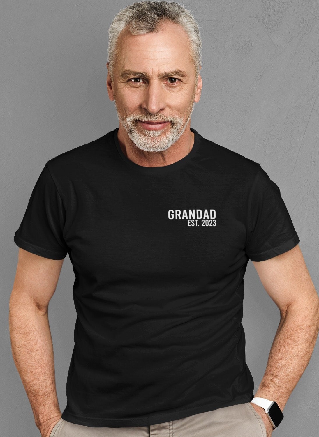 Personalised T-Shirt Grandad Est 2022 Left Chest Print Dad Birthday Best Daddy Grandpa Love Funny Mens Christmas Gift Shirt