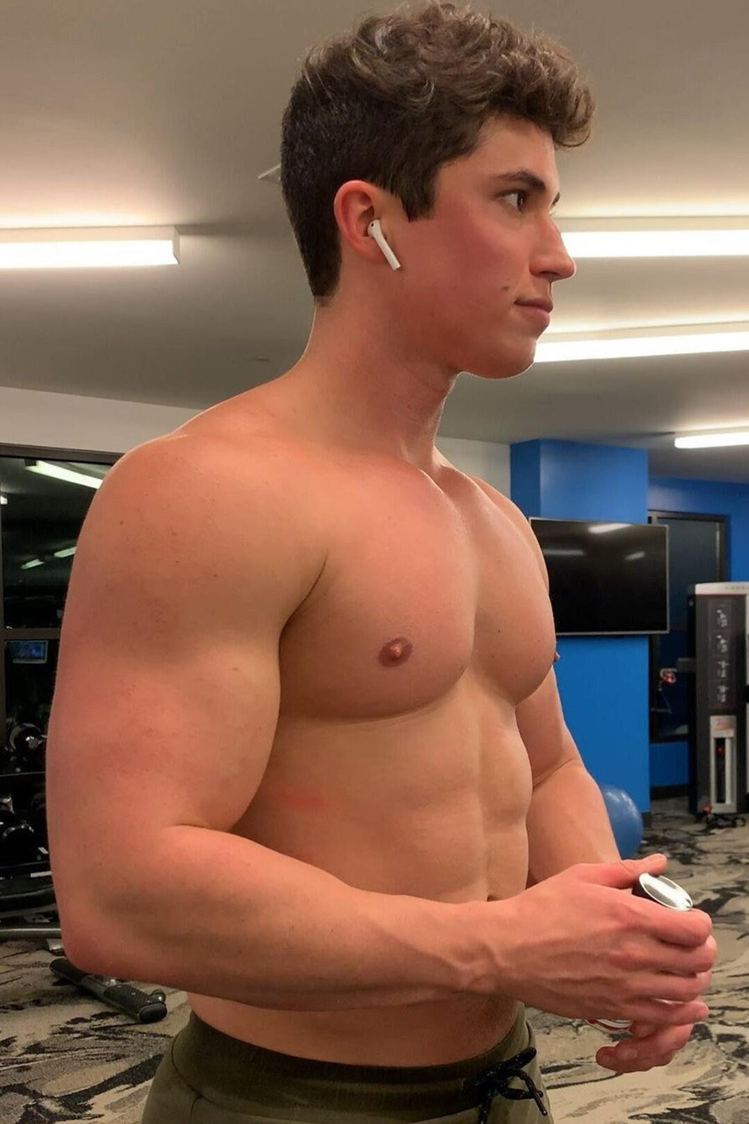 Handsome Bodybuilder Sexy Muscle Jock Hunk Hot Buff Alpha Male Man X Glossy Photo Poster Print