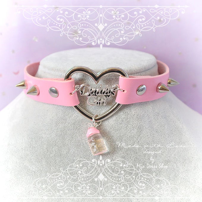 Чокер Me Seduce Queen of hearts Arabesque, красный, OS 0T-00010536 - Me Seduce - Чокеры, ошейники - Купить