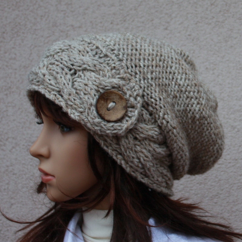 Hand knitted warm slouchy beanie. Soft and comfortable hat, perfect for colder seasons! Available in many colours.