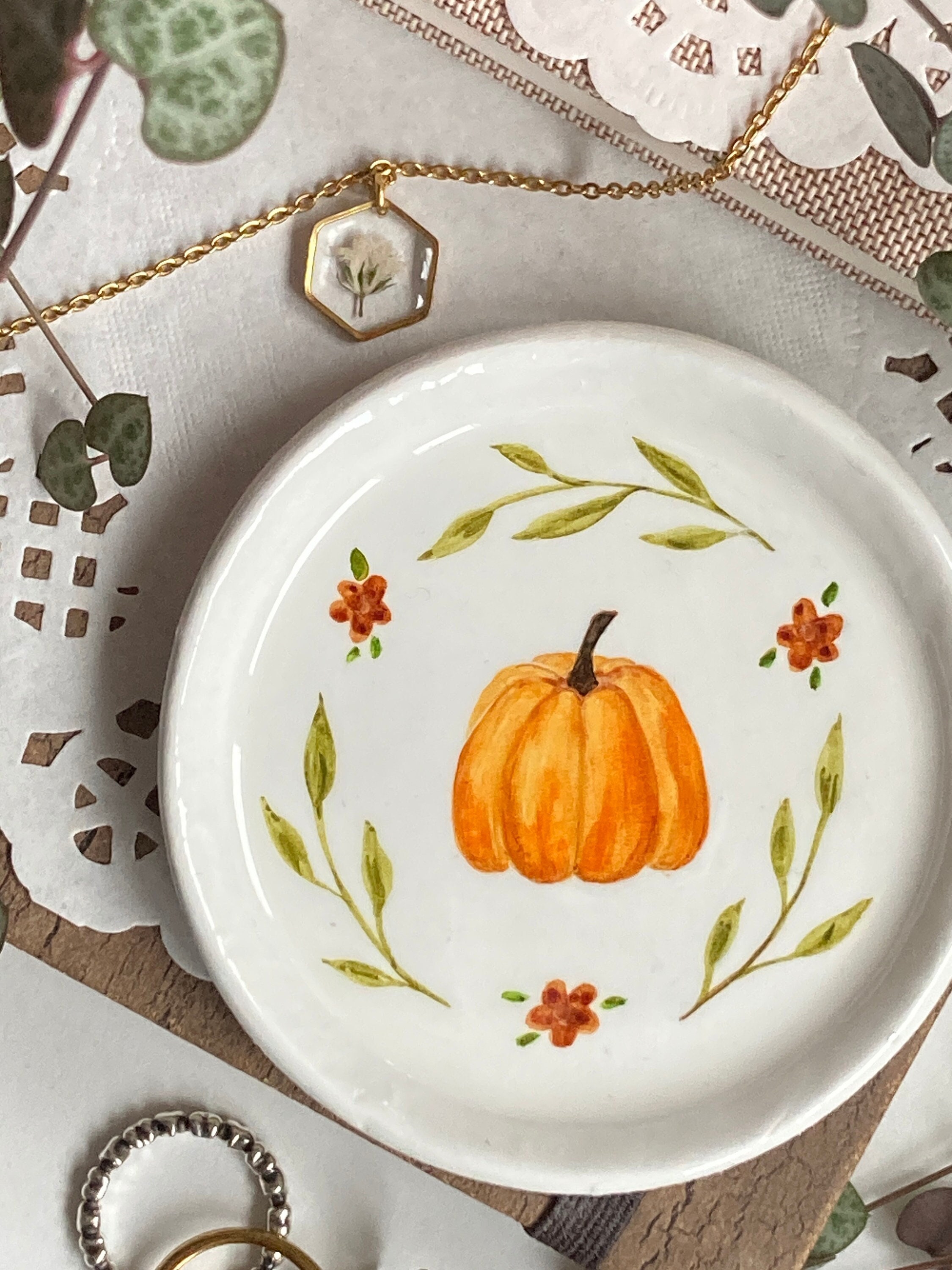 Pumpkin Clay Ring Plate Jewellery Dish, Floral Wreath Autumn - Handmade Home Decoration Small