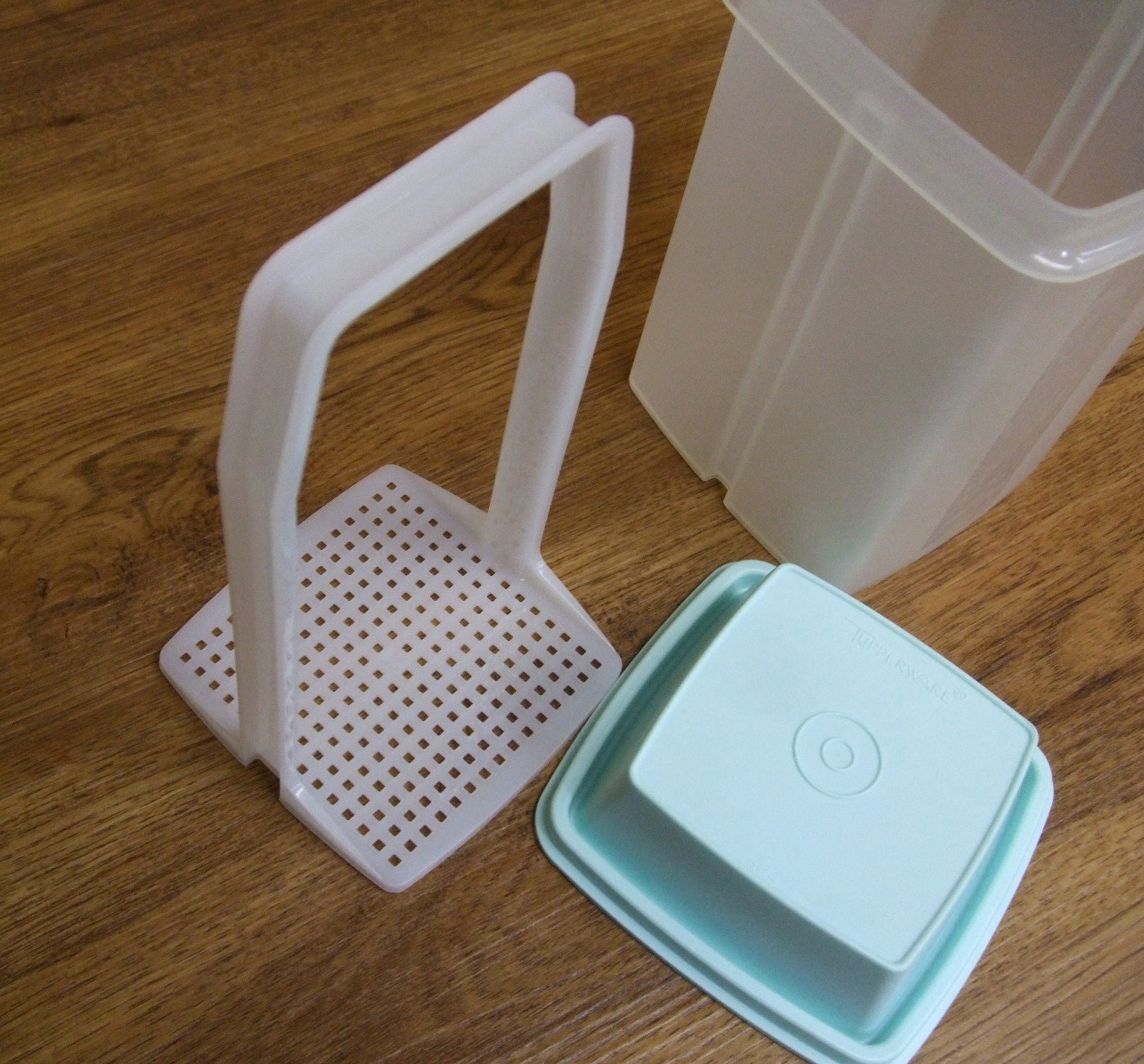 Tupperware Pickle Keeper Pick A Deli Large Size Storage Etsy