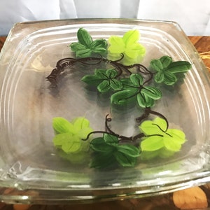 Vintage Hazel Atlas Gay Fad Ivy Glass Luncheon Plates Set Of Cups And Saucers Hand Painted