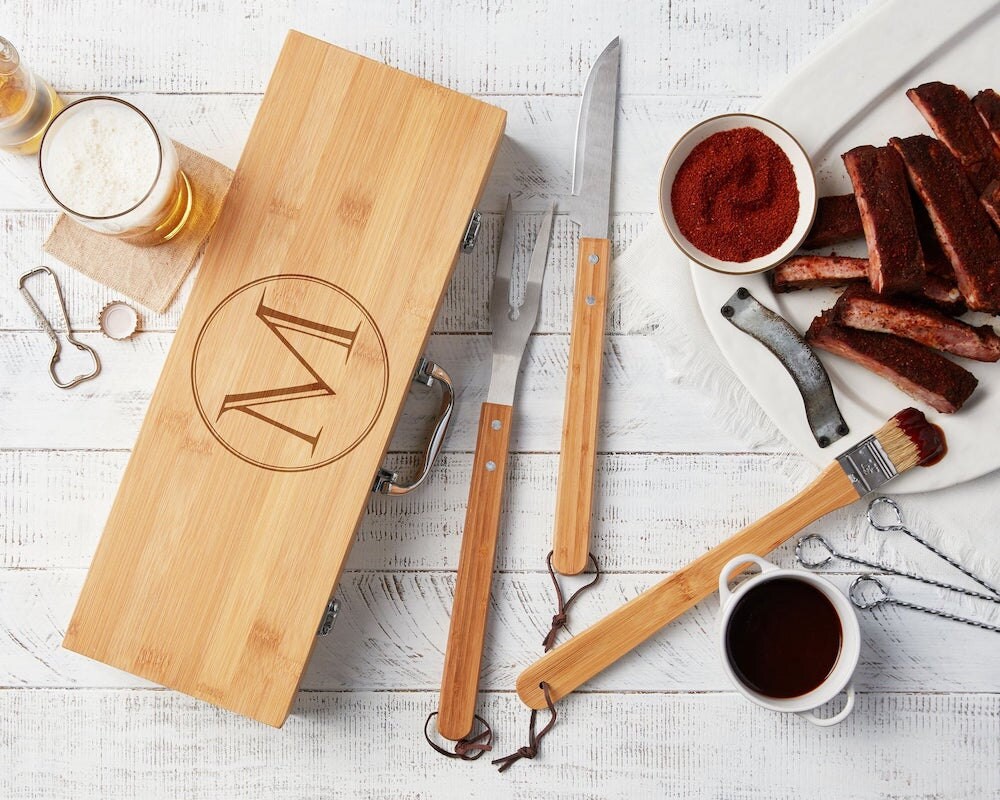 Personalized grilling set from Etsy