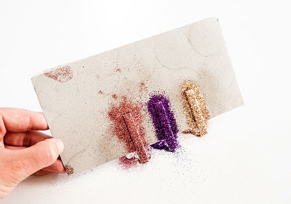 glitter-clip-step-4