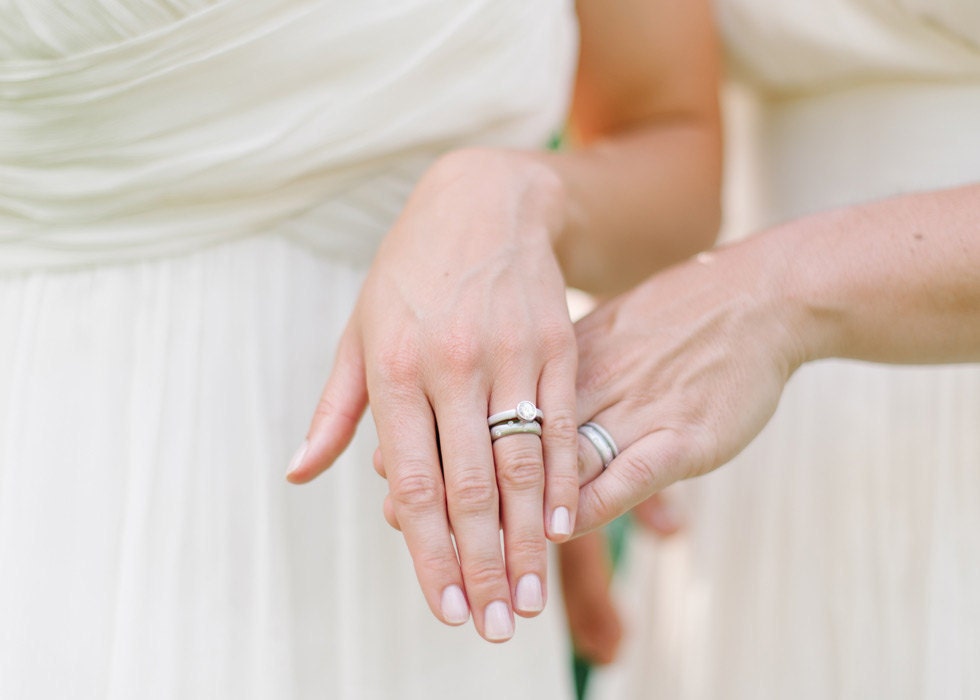 _etsyweddings_storiesandadvice_megkeene_apracticalwedding_plan