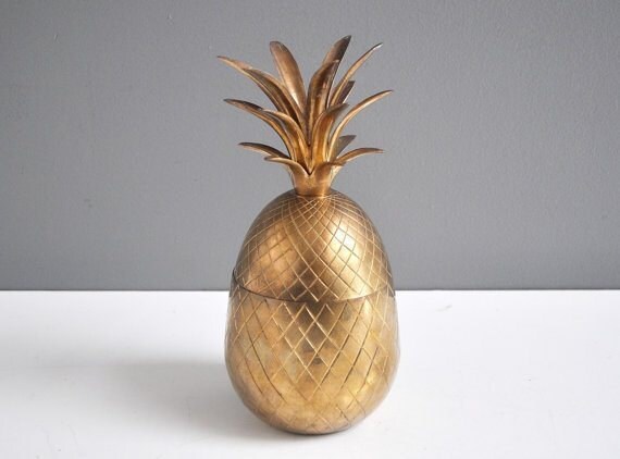 pineapple-ice-bucket