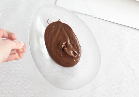 how-to-make-a-hollow-chocolate-egg-heather-baird-sprinklebakes-etsy-003