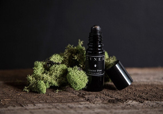 etsy-featured-shop-lvnea-fragrance-parfum-pine