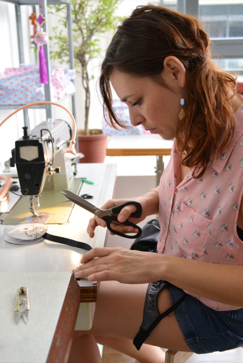 sewing_seated