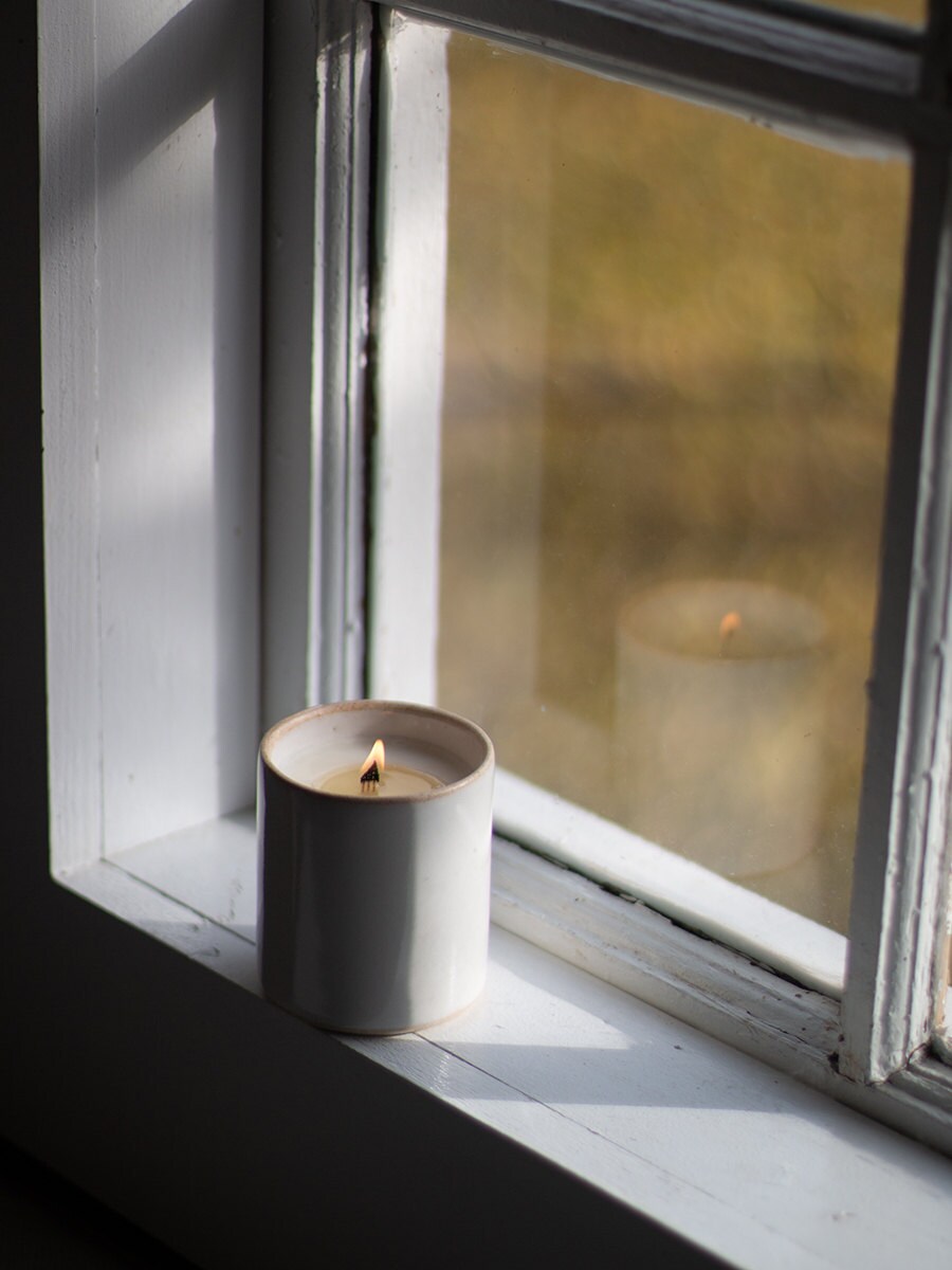 Convivial Production candle