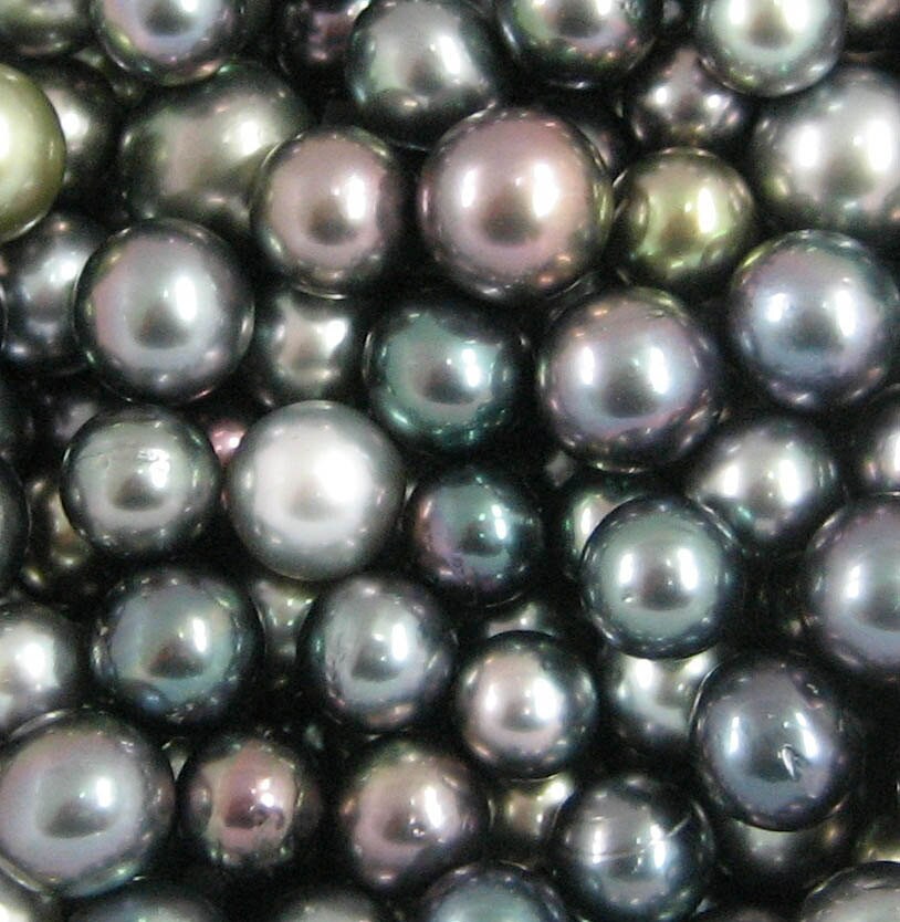 Tahitian_Pearls_cut.jpg