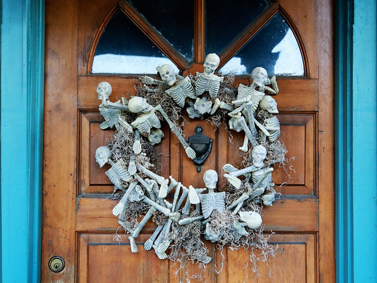 Finished DIY skeleton wreath