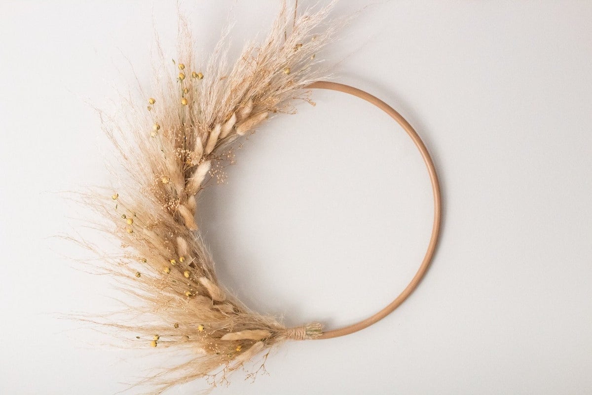 Wheat semicircle wreath for fall