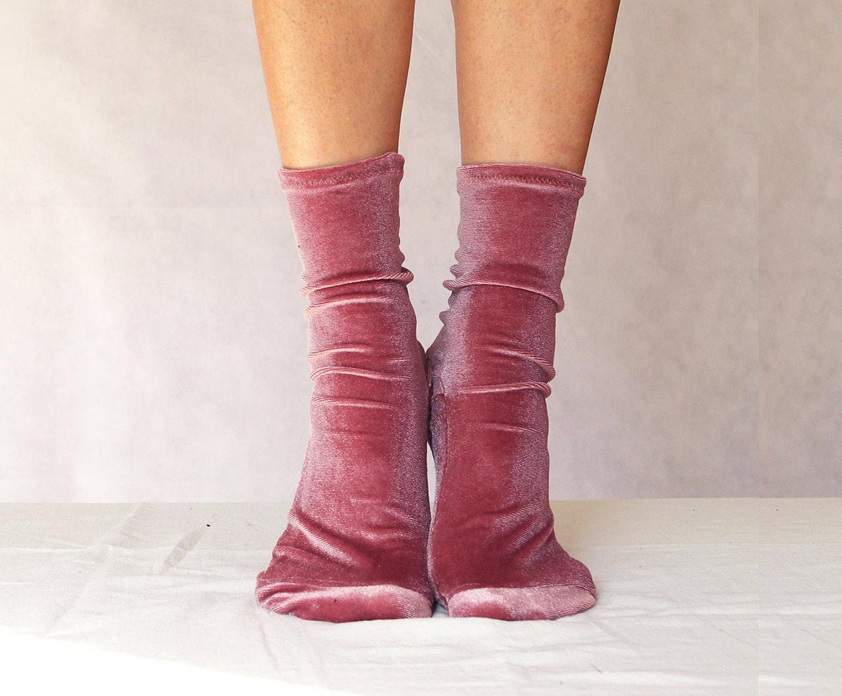 Mauve velvet socks