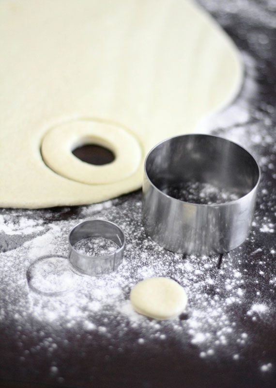 SprinkleBakes-Etsy-Donut-Post-cutting-out-the-donuts-with-a-pastry-ring