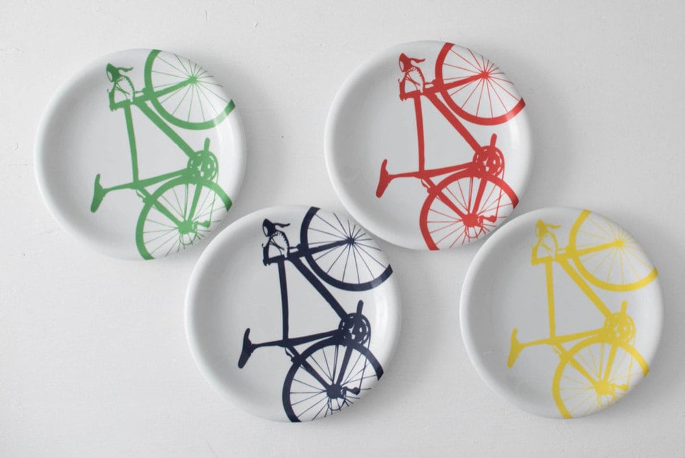 Bicycle dinner plates from Vital Industries