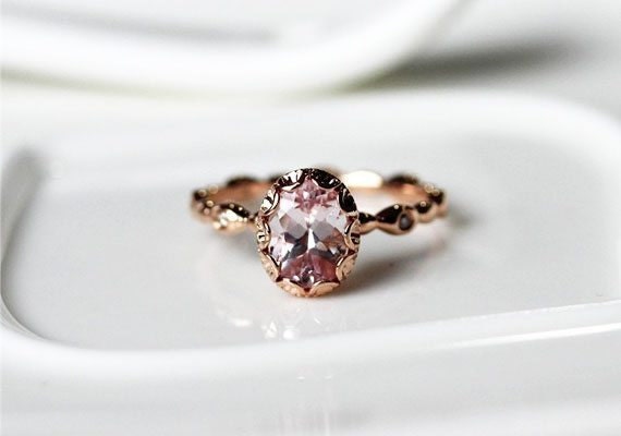 alternative-engagement-ring-morganite