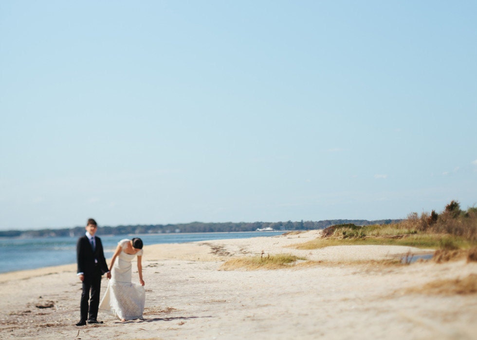 _etsyweddings_storiesandadvice_megkeene_apracticalwedding_past