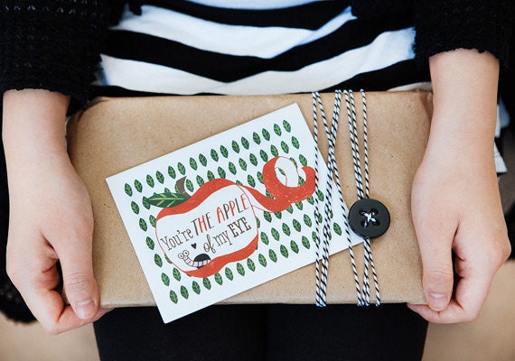 etsy-featured-shop-papermint-studio-apple