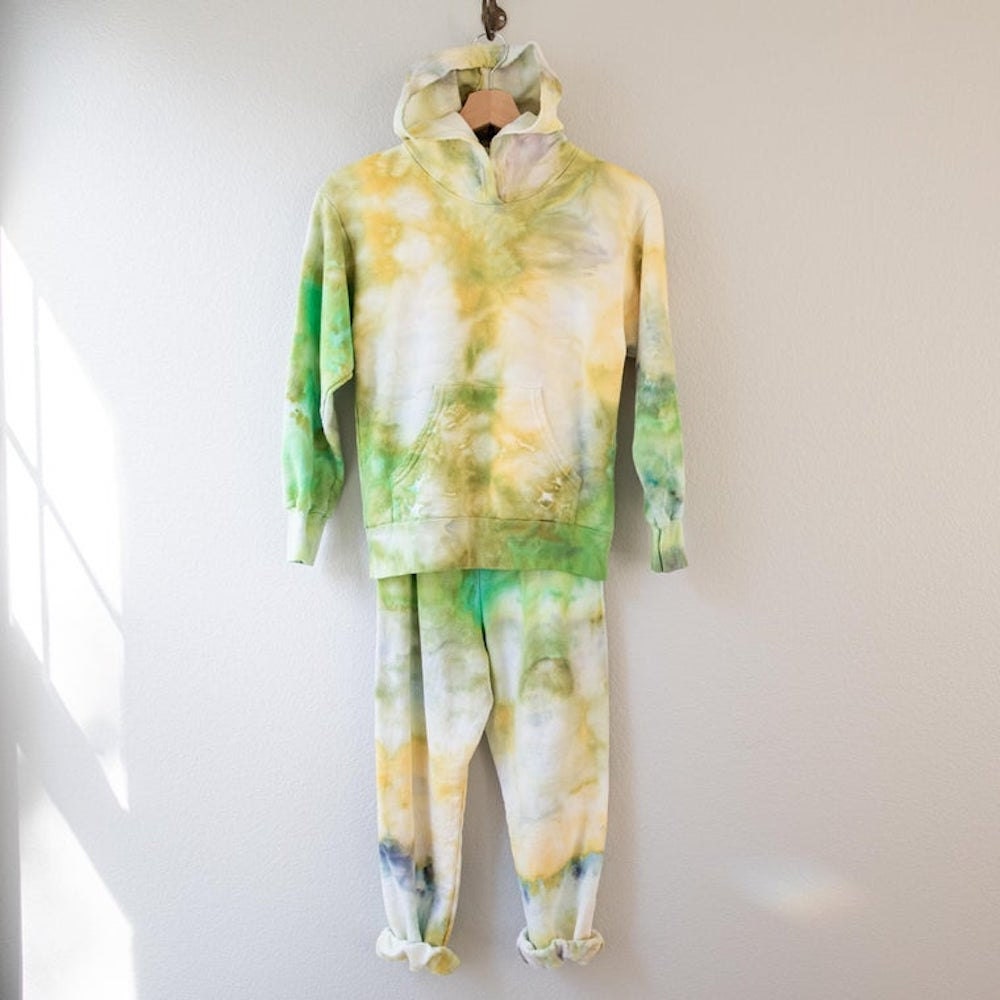 Matching tie-dye fall fashion sweatsuit for kids from Waymaker Market