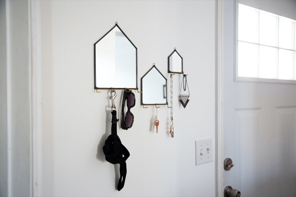 Mirror organizers from Szklo Glass